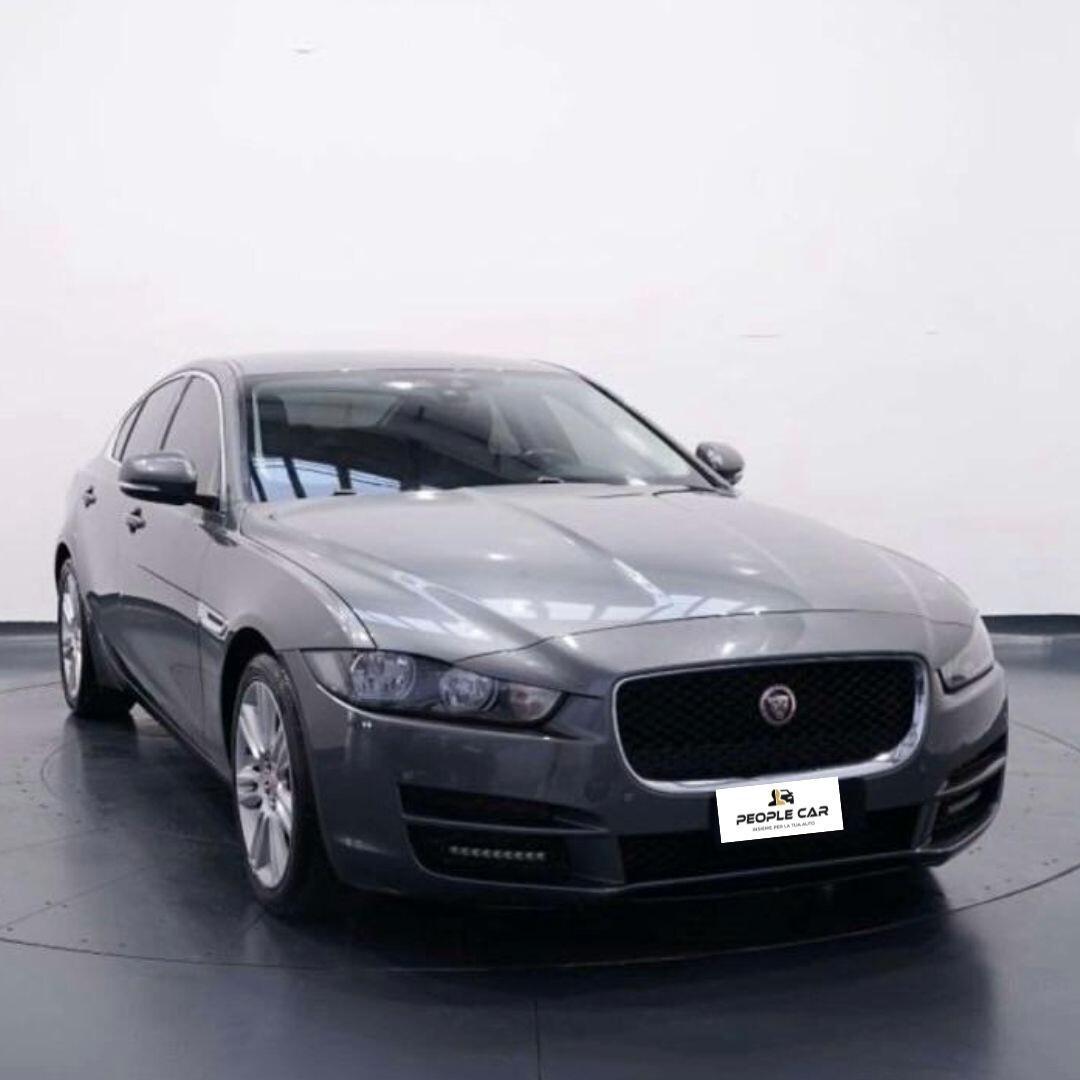 Jaguar XE 2.0 D Turbo aut. Pure **GARANZIA MOTORE**