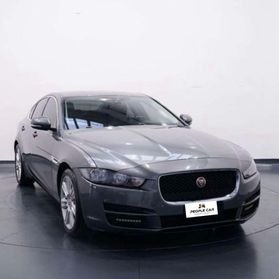Jaguar XE 2.0 D Turbo aut. Pure **GARANZIA MOTORE**