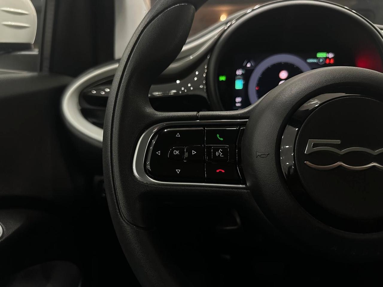 Fiat 500 500e Berlina 23,8 kWh