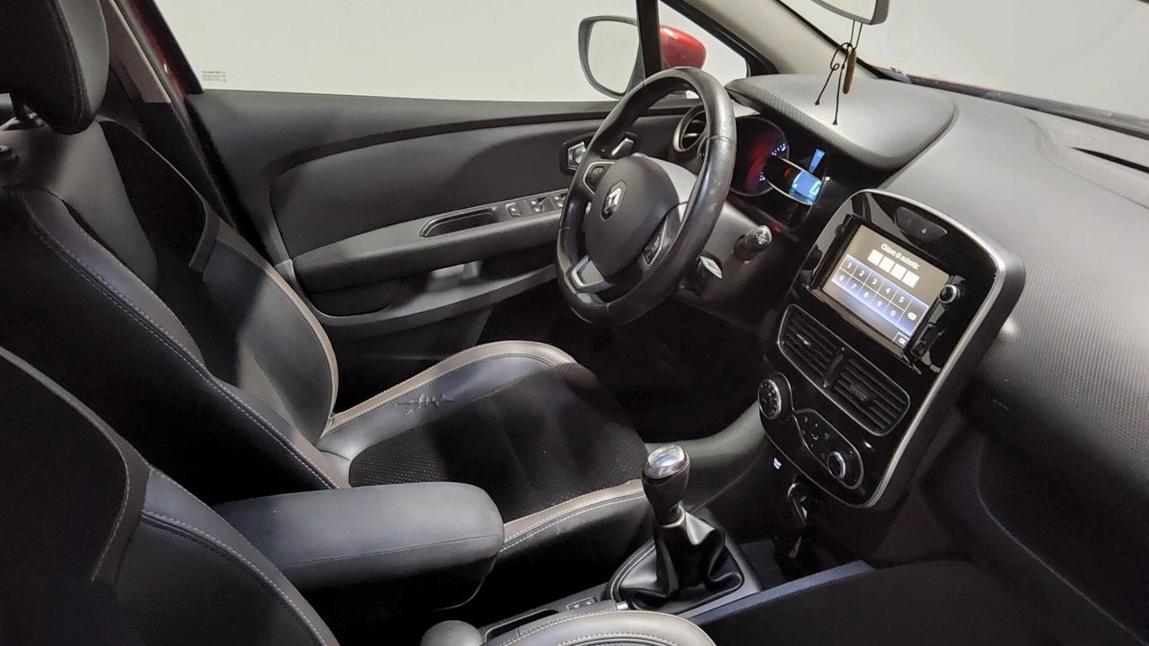 Renault Clio dCi 8V 90CV EDC Start&Stop 5 porte Energy Intens