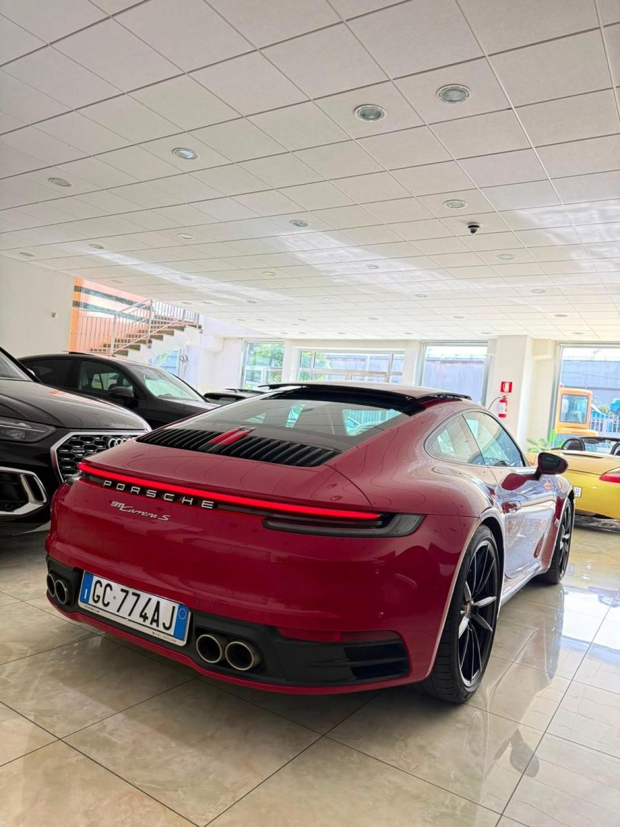 PORSCHE - 992 - 911 Carrera S