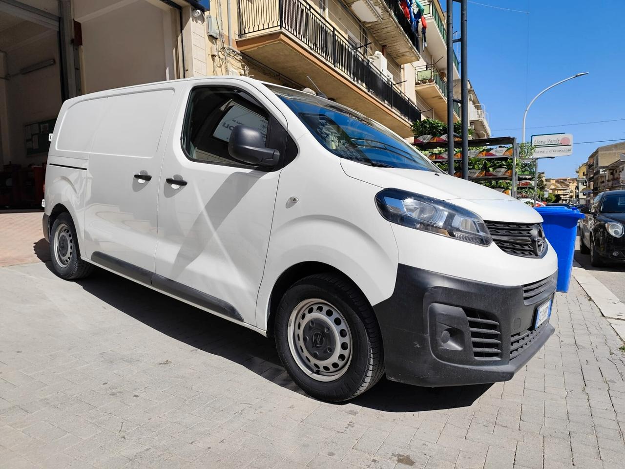 OPEL VIVARO 2.0 CDTI 122 CV AT8