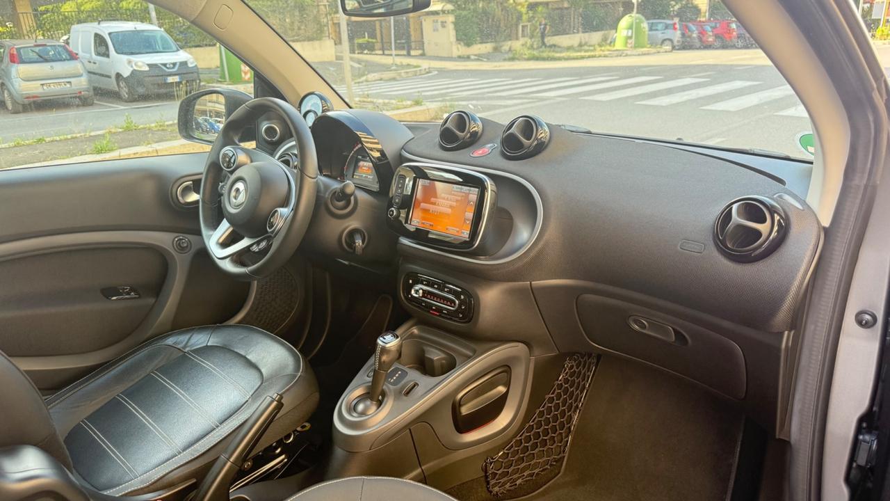 Smart ForTwo 90 0.9 Turbo twinamic Prime LED NAVI KAMERA PDC BLUETOOTH CERCHI 16 KAMERA PANORAMA PACK BRABUS