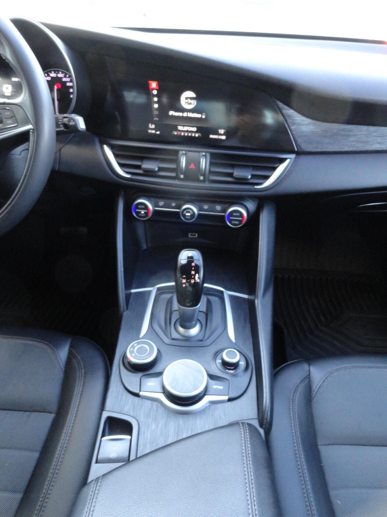 Alfa Romeo Giulia 2.2 Turbodiesel 150 CV AT8 Business