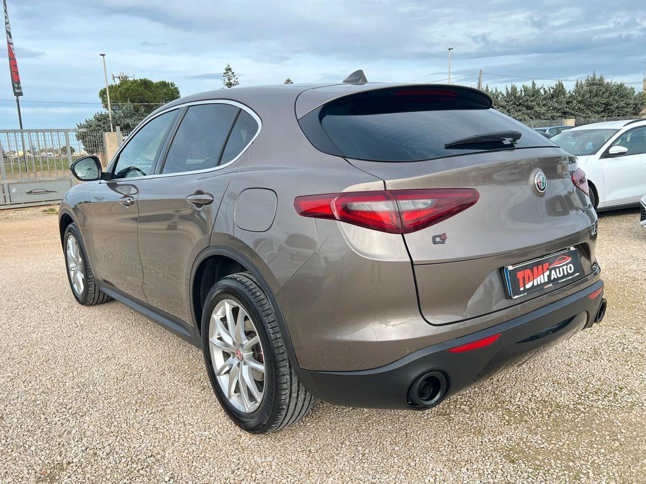 Alfa Stelvio 2.2 210 CV AT8 Q4 Super