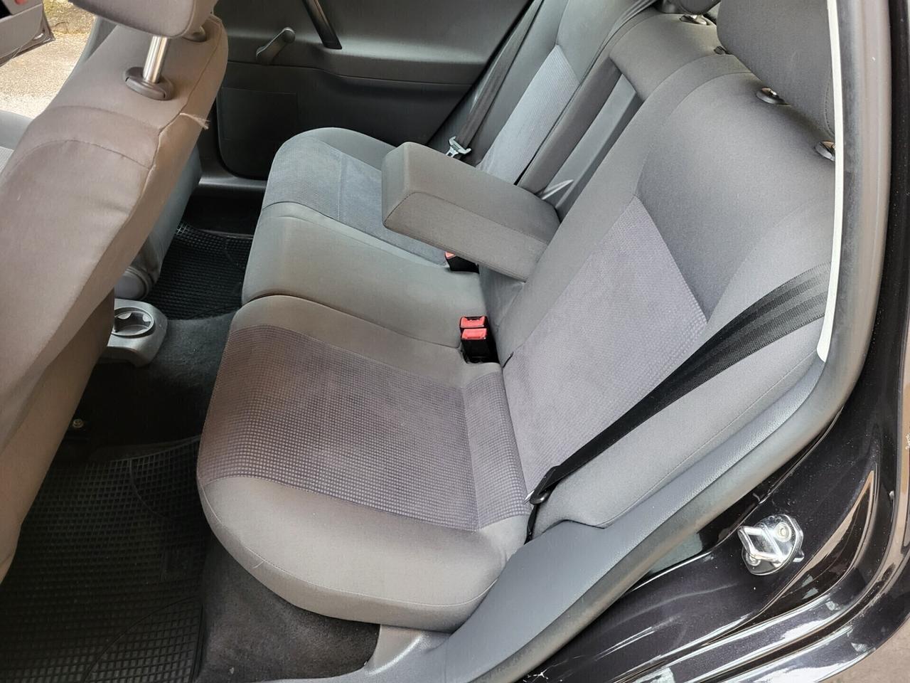 VOLKSWAGEN POLO 1,4 TDI-CINTA DISTR-TAGLIANDI WOLKS