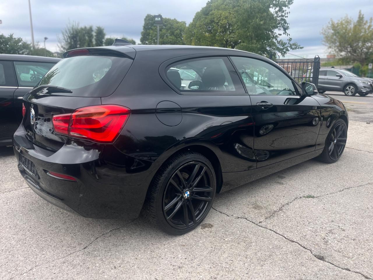 Bmw 116 116i 5p. Sport