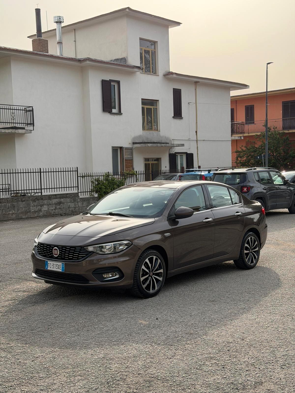 Fiat Tipo 1.6 Mjt 4 porte Opening Edition