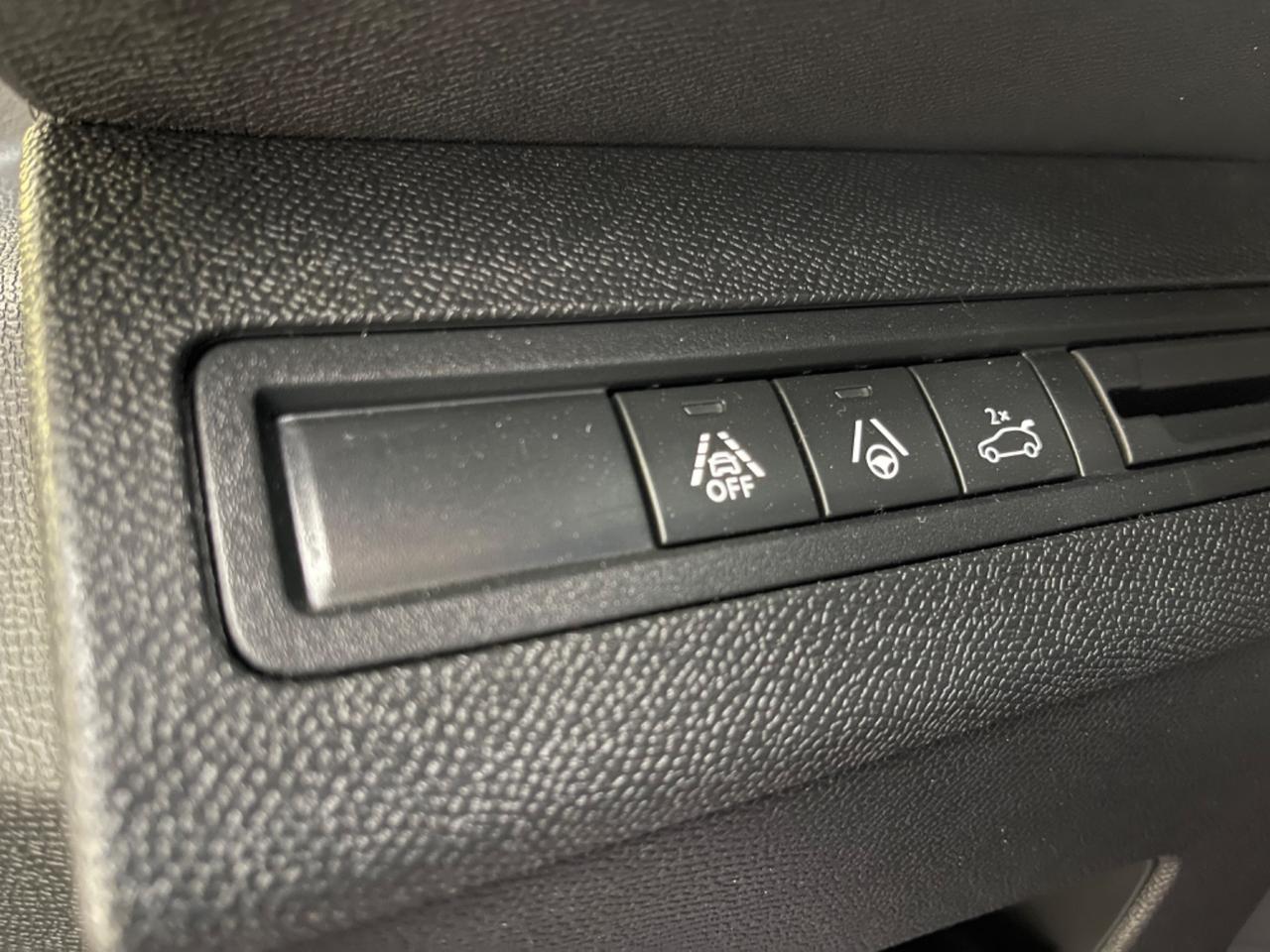 PEUGEOT 3008 GT 1.5 130CV EAT8 Cam 2022