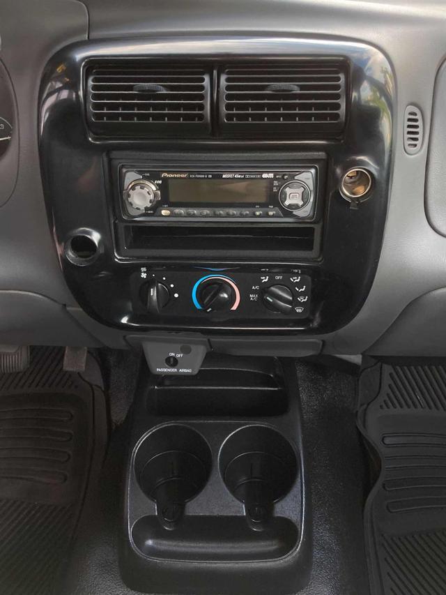 FORD Ranger V6 pickup 2.9 benzina/GPL 2posti