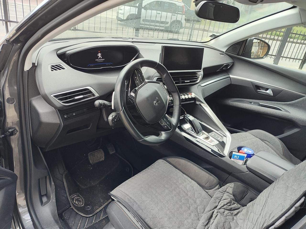 PEUGEOT NEW 3008 - HDI navi led clima