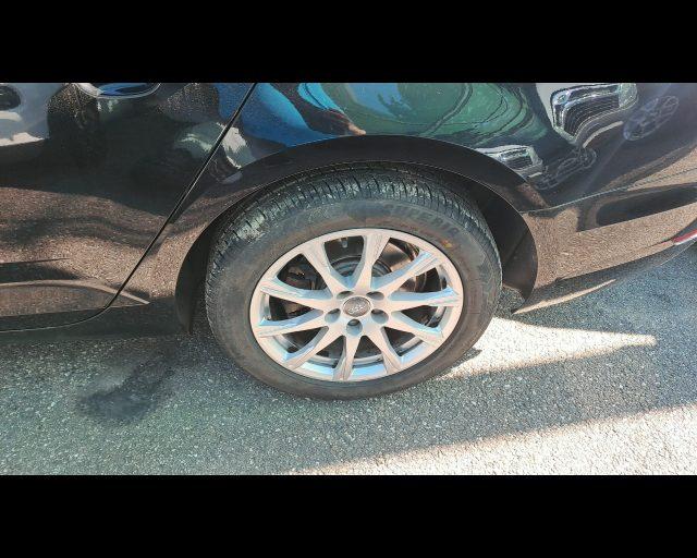 AUDI A4 Avant 40 2.0 tdi Business quattro 190cv s-tronic