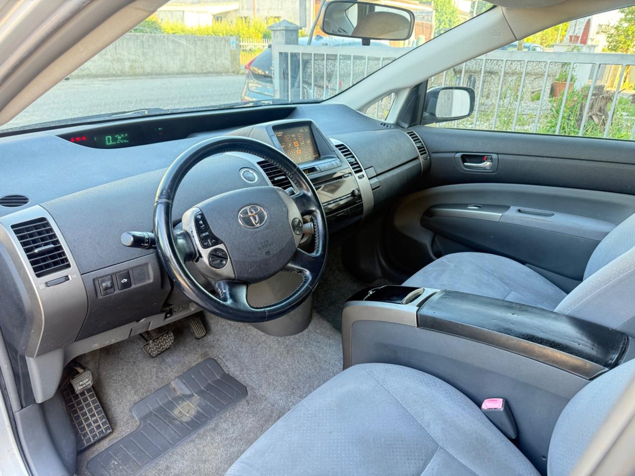 Toyota Prius 1.5 HYBRID 5P. POCHI KM 2008 NEOPAT