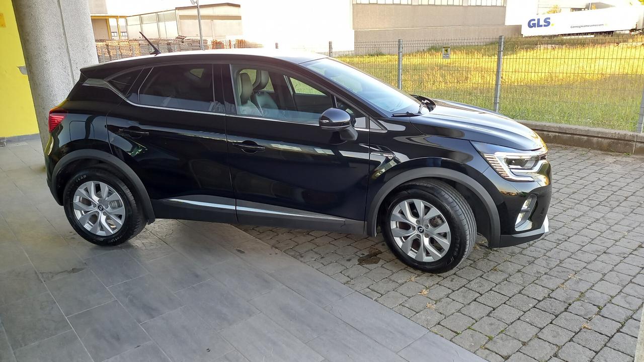Renault Captur Mild Hybrid 140 CV Intens