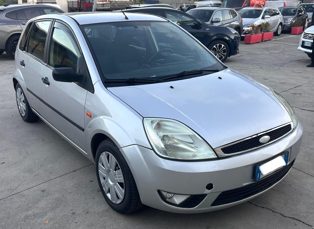 Ford Fiesta 1.4 TDCi 68cv 5p. Ghia
