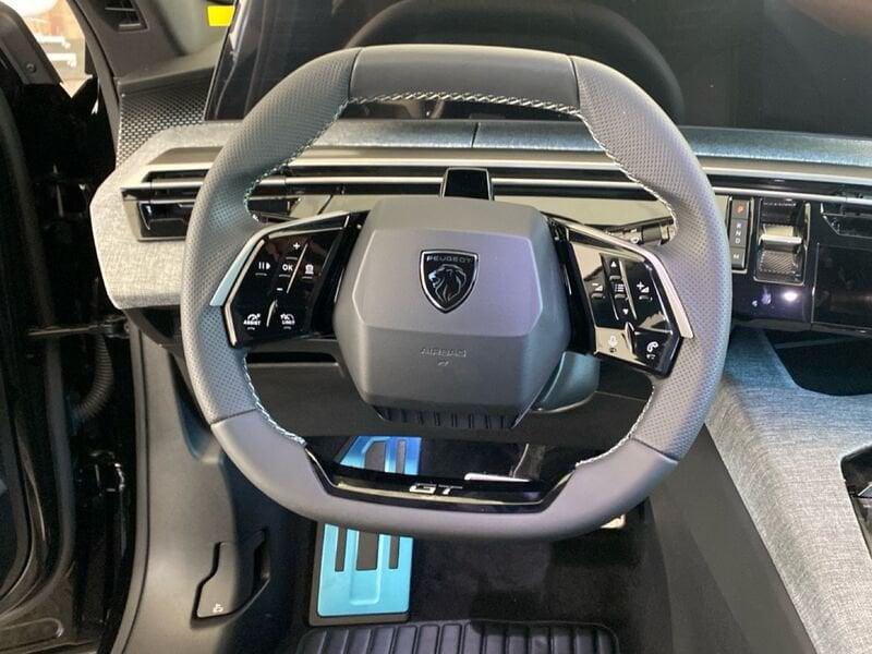 Peugeot 3008 Hybrid 145 GT e-DCS 6