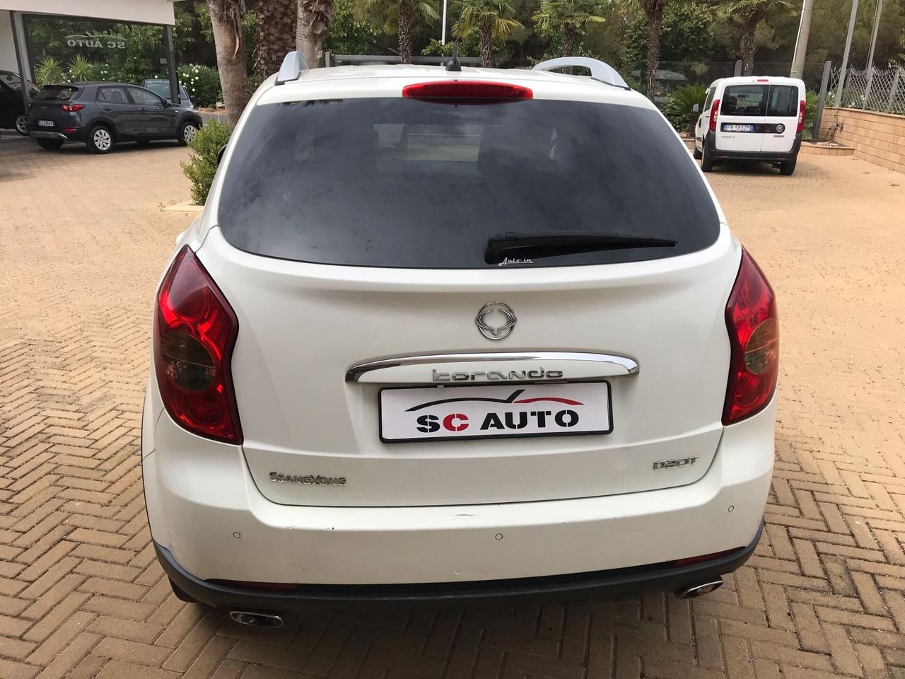 Ssangyong Korando 2.0 e-XDi 175 CV 2WD MT Classy