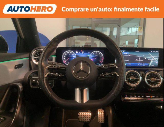 MERCEDES-BENZ A 180 Automatic AMG Line Premium