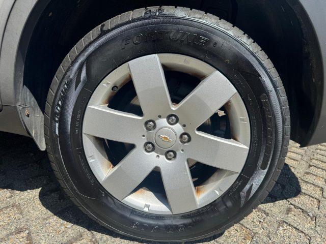 CHEVROLET Captiva 2.2 VCDi 163CV 2WD LS 7 POSTI