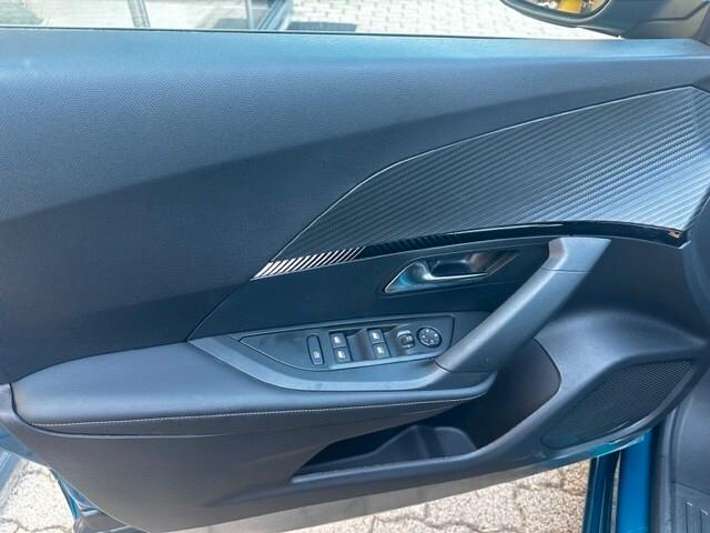 Peugeot 2008 PureTech 130 S&S EAT8 Allure
