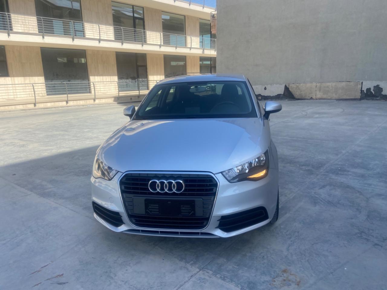 Audi A1 1.6 TDI 90 cv sportback 2014