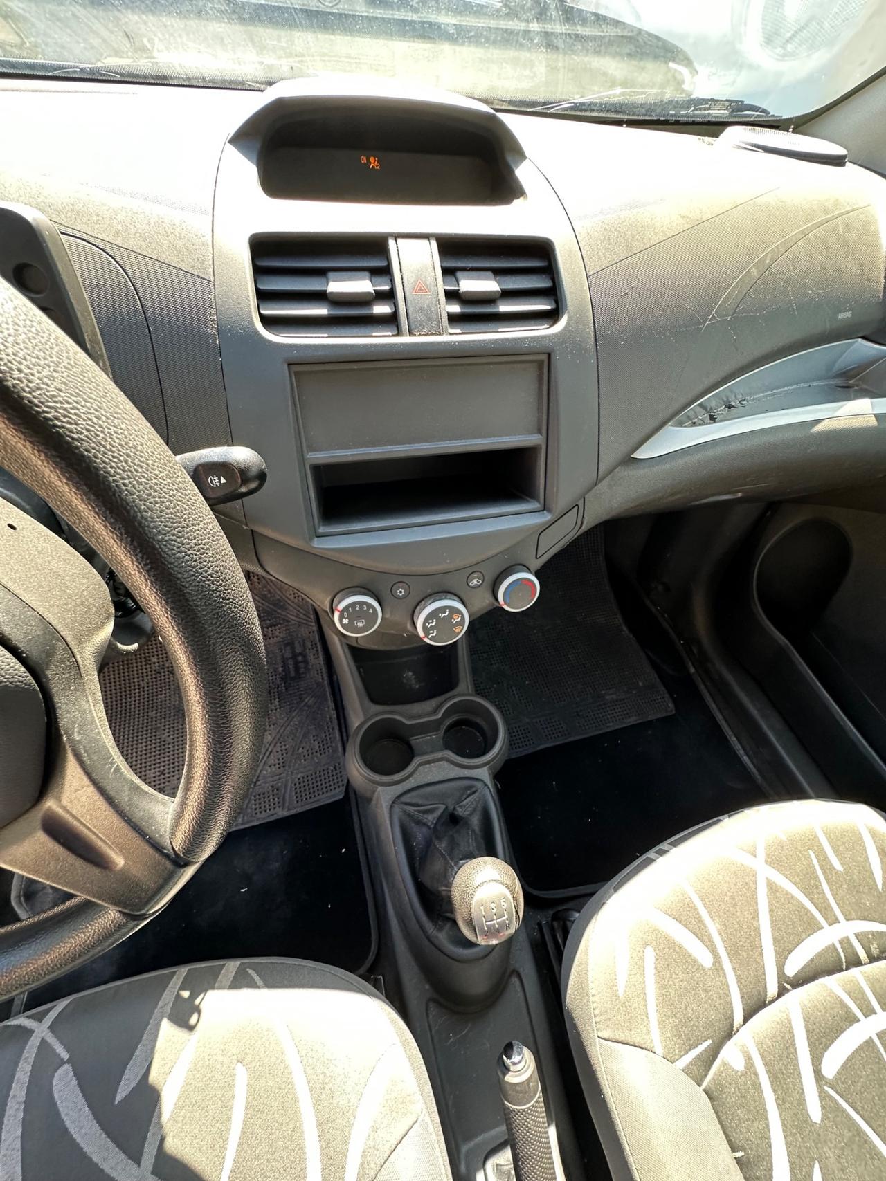 Chevrolet Spark 1.0 benzina 2013 neopatentati