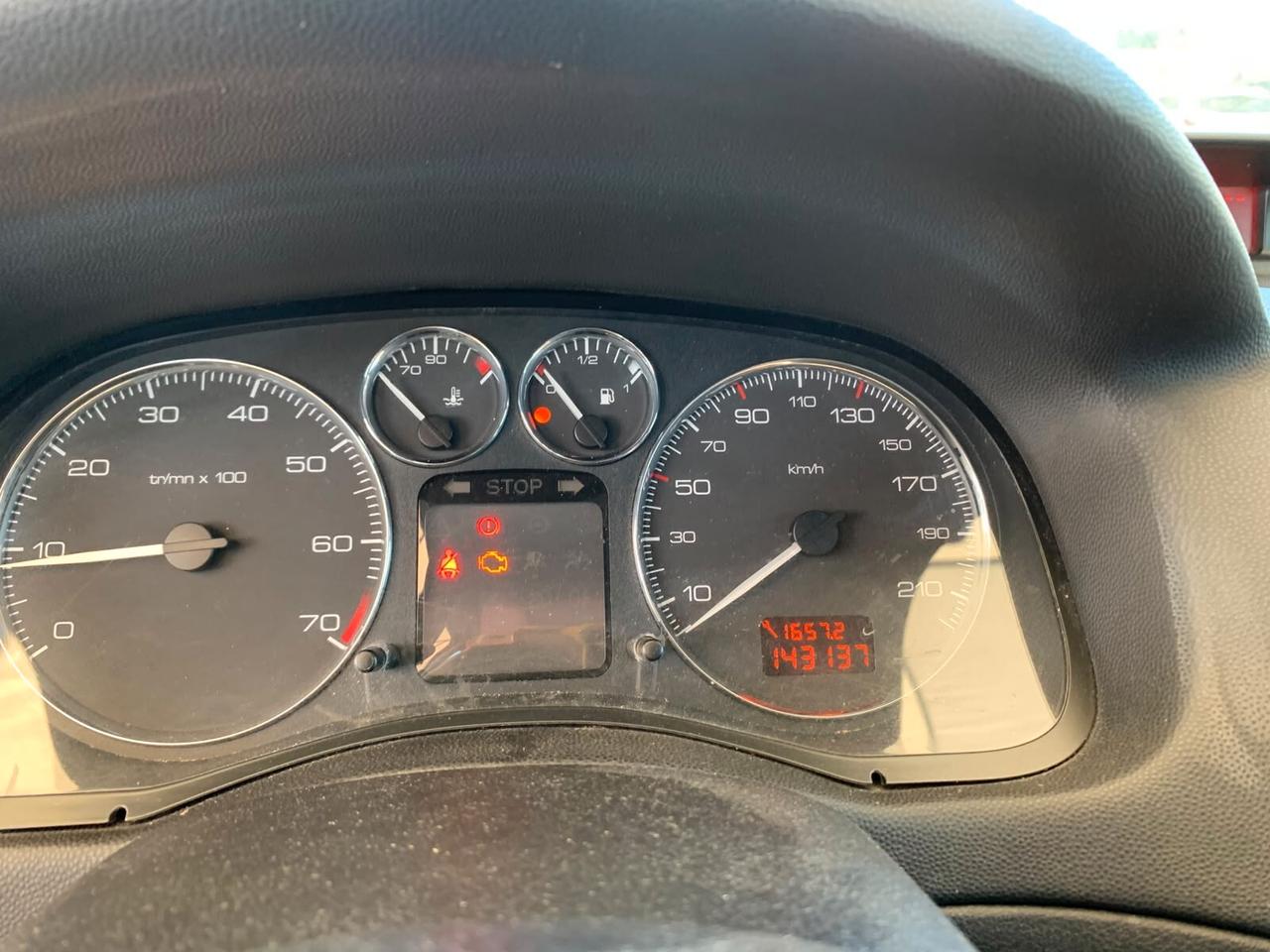 Peugeot 307 1.4 Benz. 88cv 5p. D-Sign