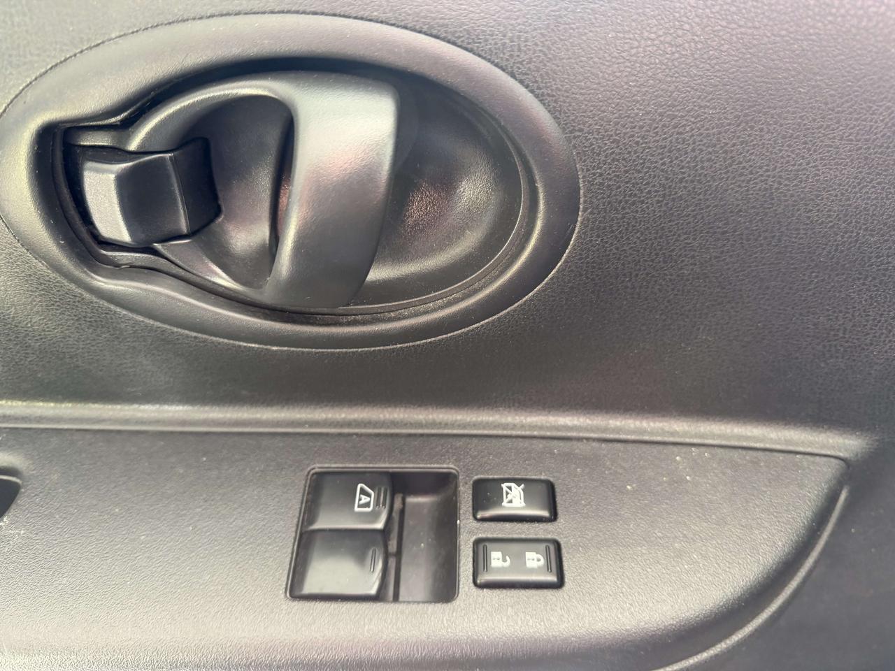 Nissan Micra Micra IV 2010 5p 1.2 Acenta - Nessun