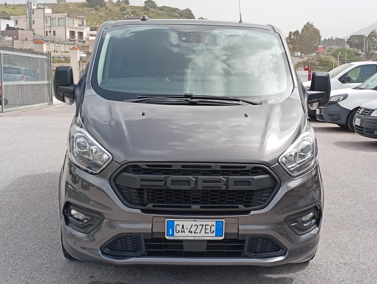 Ford Transit Custom 320 2.0 TDCi 185 PC Furgone Sport