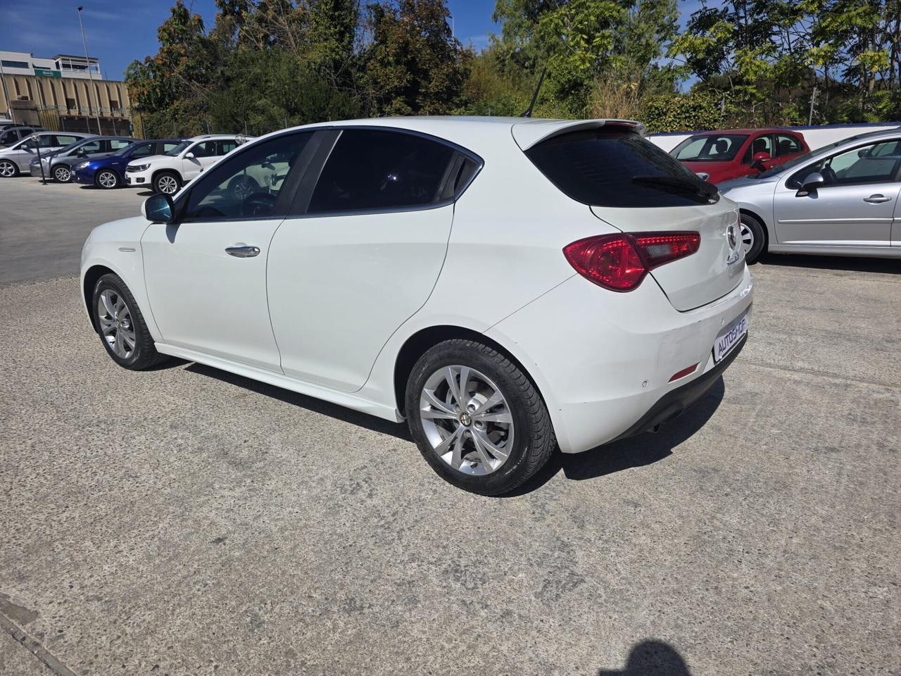 Alfa Romeo Giulietta 1.6 JTDm-2 105 CV Distinctive