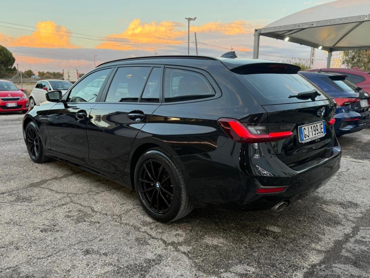 BMW 318d Touring Business Advantage aut.