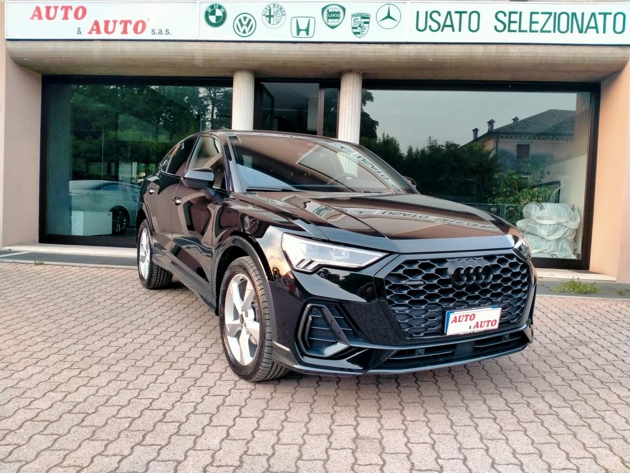 AUDI Q3 SPORTBACK 35 2.0TDI 150CV "QUATTRO" S.TRONIC PACK BLACK LINE / BLACK RINGS