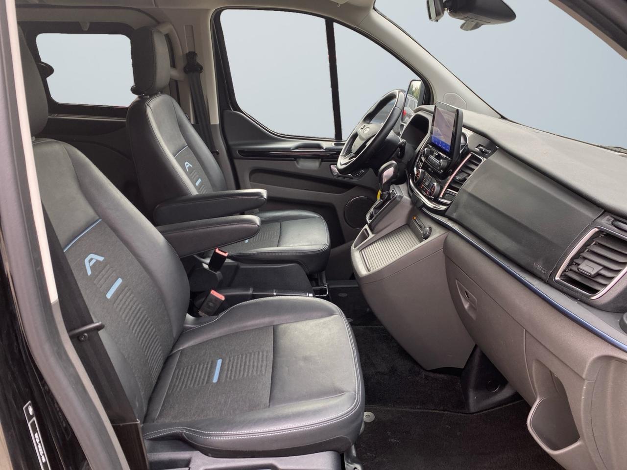 FORD Tourneo Custom 320 2018 - tourneo custom 320 2.0 tdci 185cv