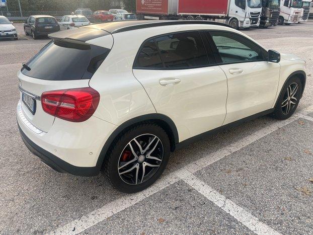 Mercedes GLA 220 4matic 14.200