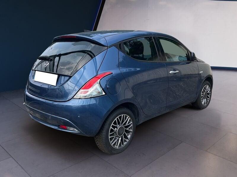 Lancia Ypsilon NUOVA My21 1.0 70cv Hybrid Gold