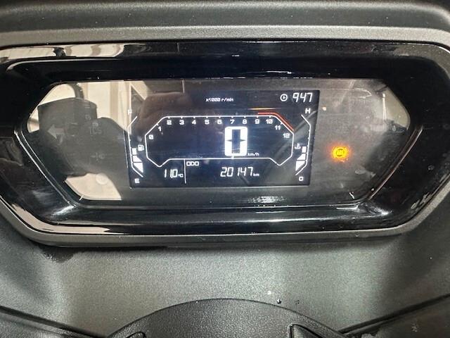 Yamaha X-Max 300 MDNM1 SONIC GREY