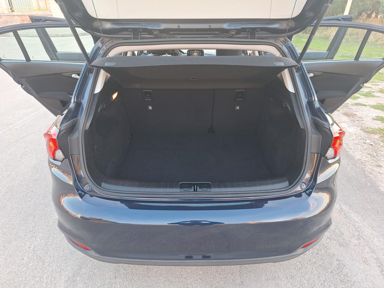 Fiat Tipo 1.6 MJT 120 CV "BERLINA" 50000 km 2017