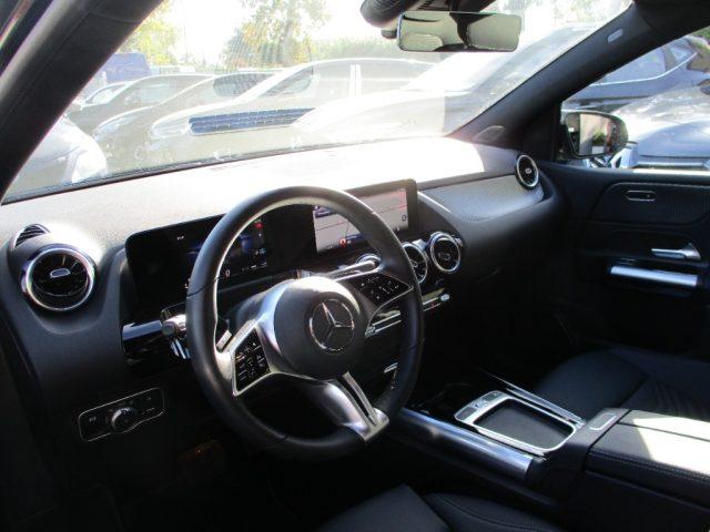 MERCEDES-BENZ B 180 Automatic Progressive Navi/Led/Camera