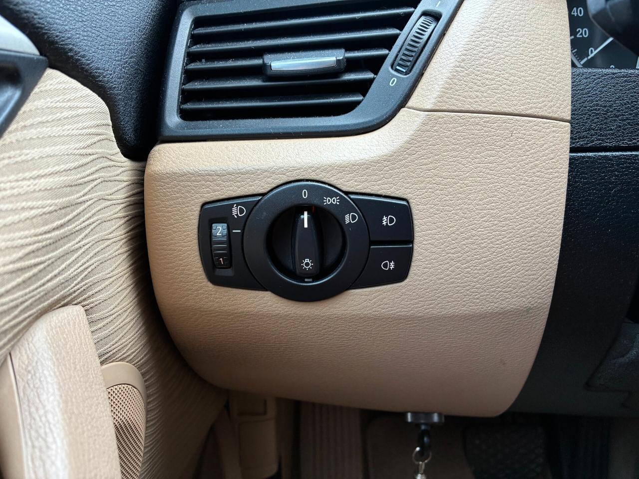 Bmw X1 sDrive18d Eletta AUTOMATICA