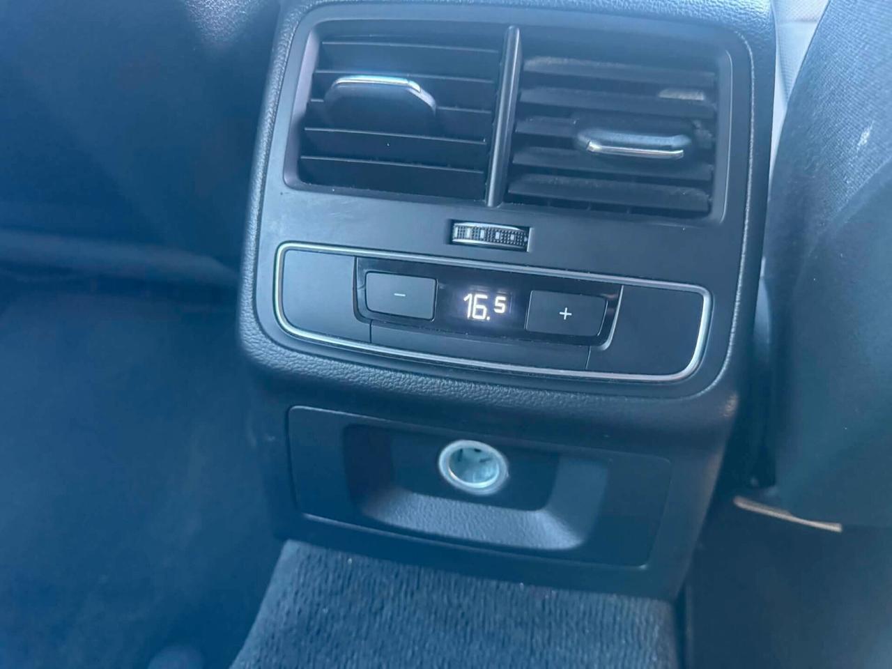 Audi A4 2.0 TDI 122 CV Anno 2018 Sline Euro6B