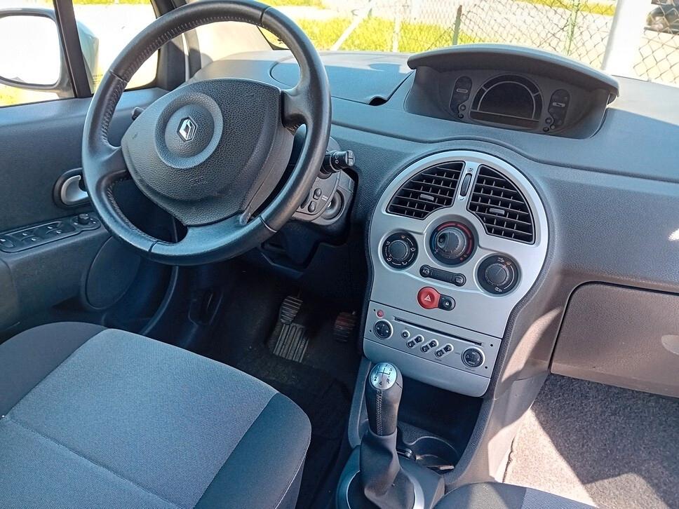 Renault Modus Grand 1.2 16V TCE