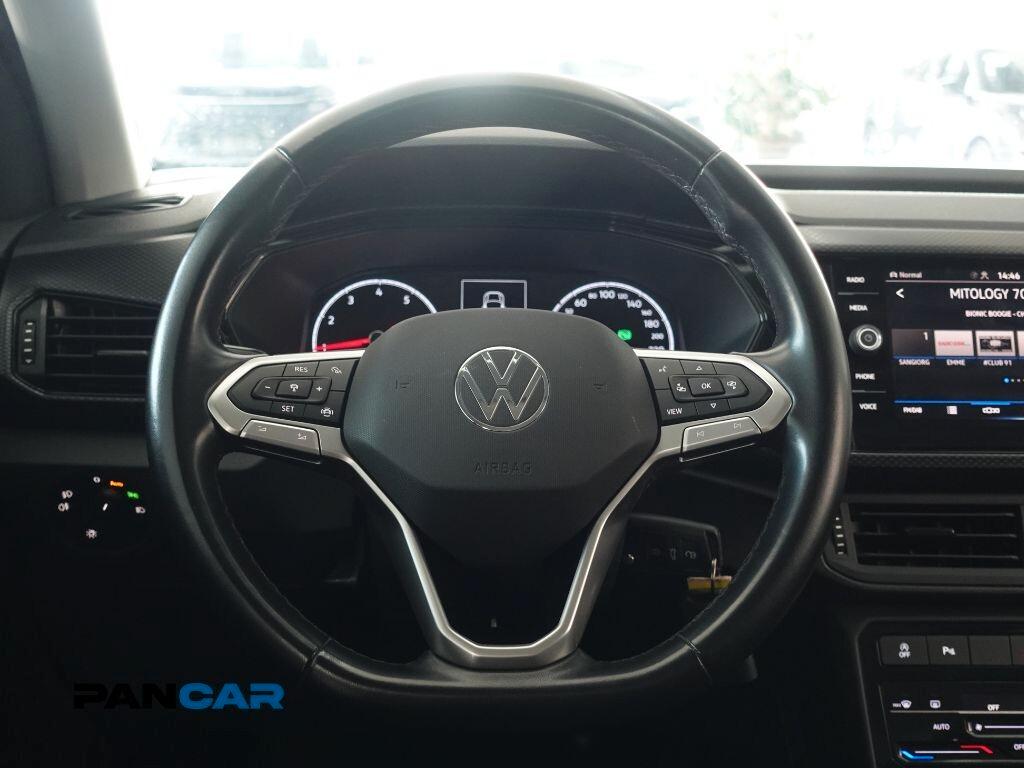 Volkswagen T-Cross 1.5 TSI DSG R-LINE