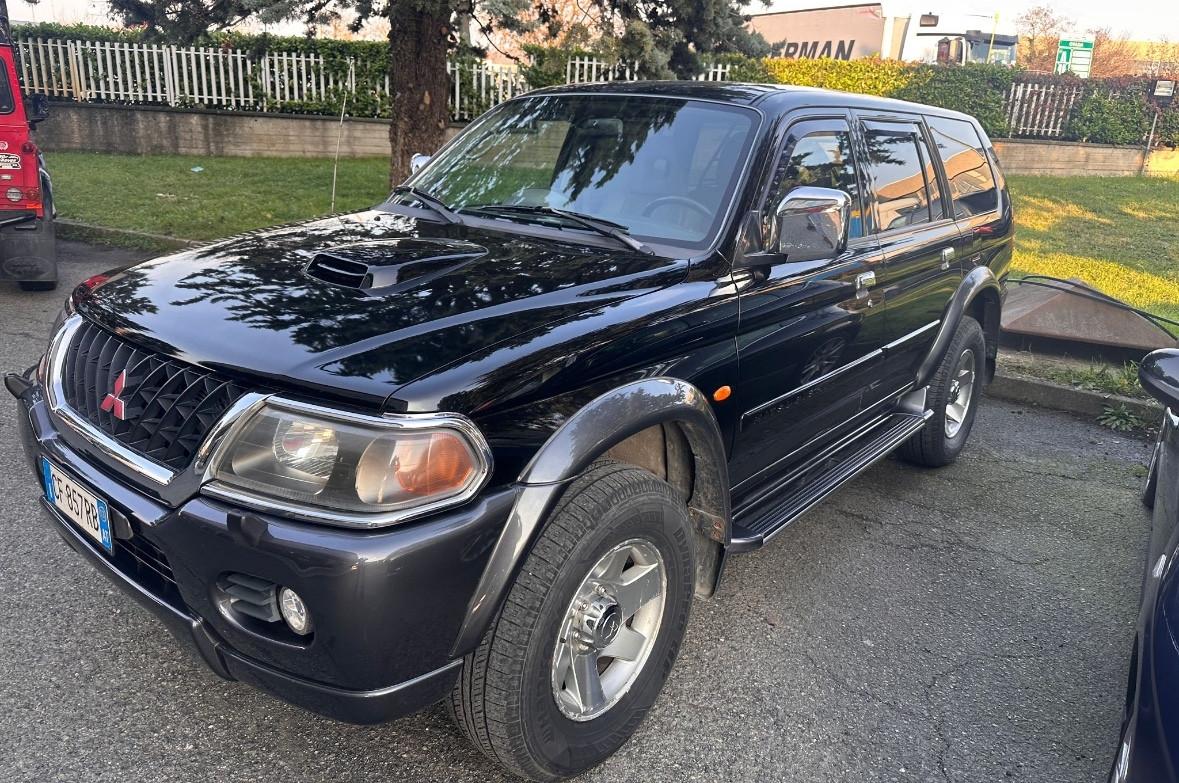 Mitsubishi Pajero Sport 2.5 TDI cat GLS Autocarro
