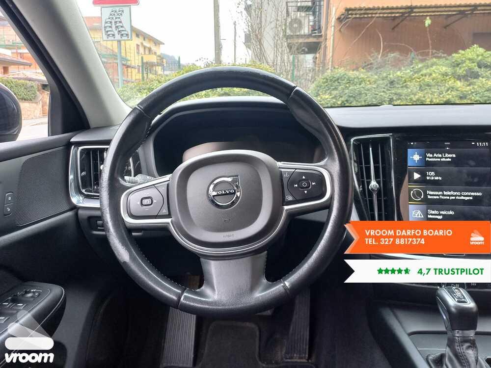 VOLVO V60 (2018-->) V60 D3 Geartronic Business ...