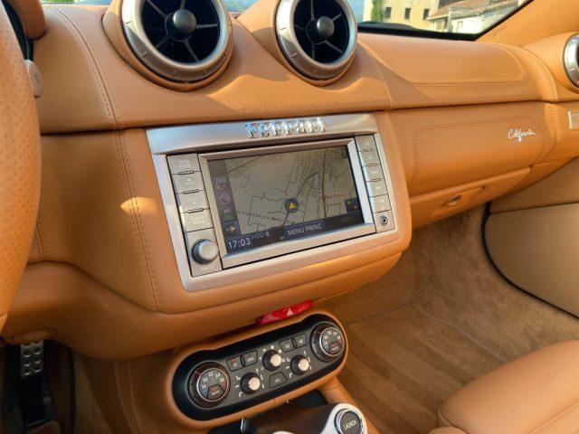 FERRARI California DCT