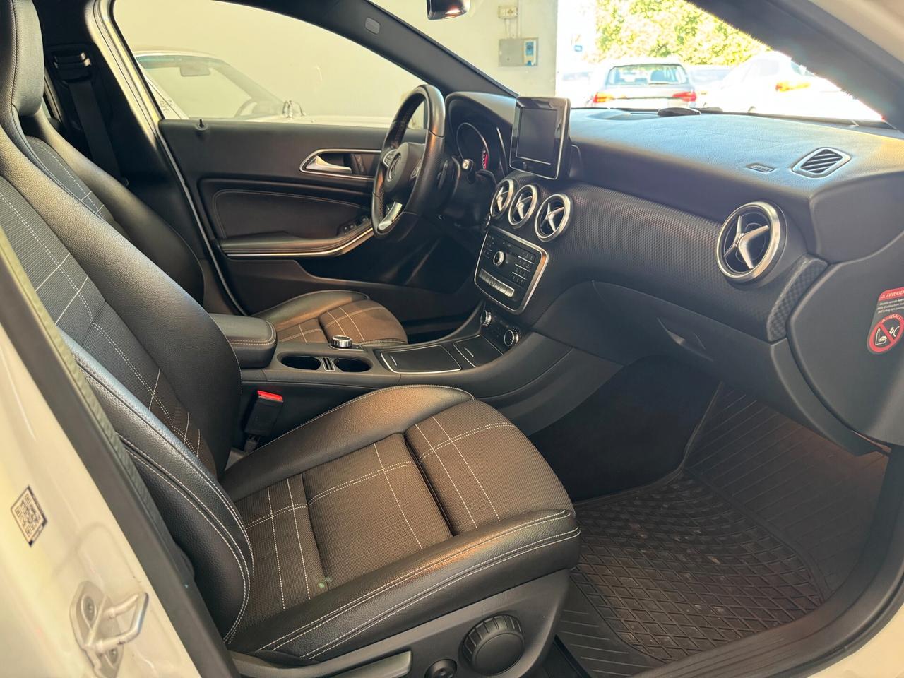 Mercedes-benz A 180d Sport Activity edition auto