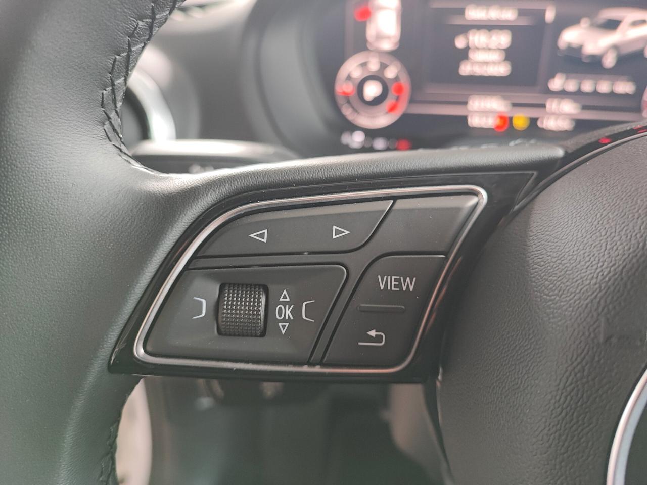 Audi Q2 35 TDI S tronic line Edition
