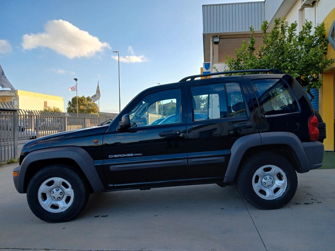 JEEP Cherokee Sport 2.800 CRD 150cv 4WD