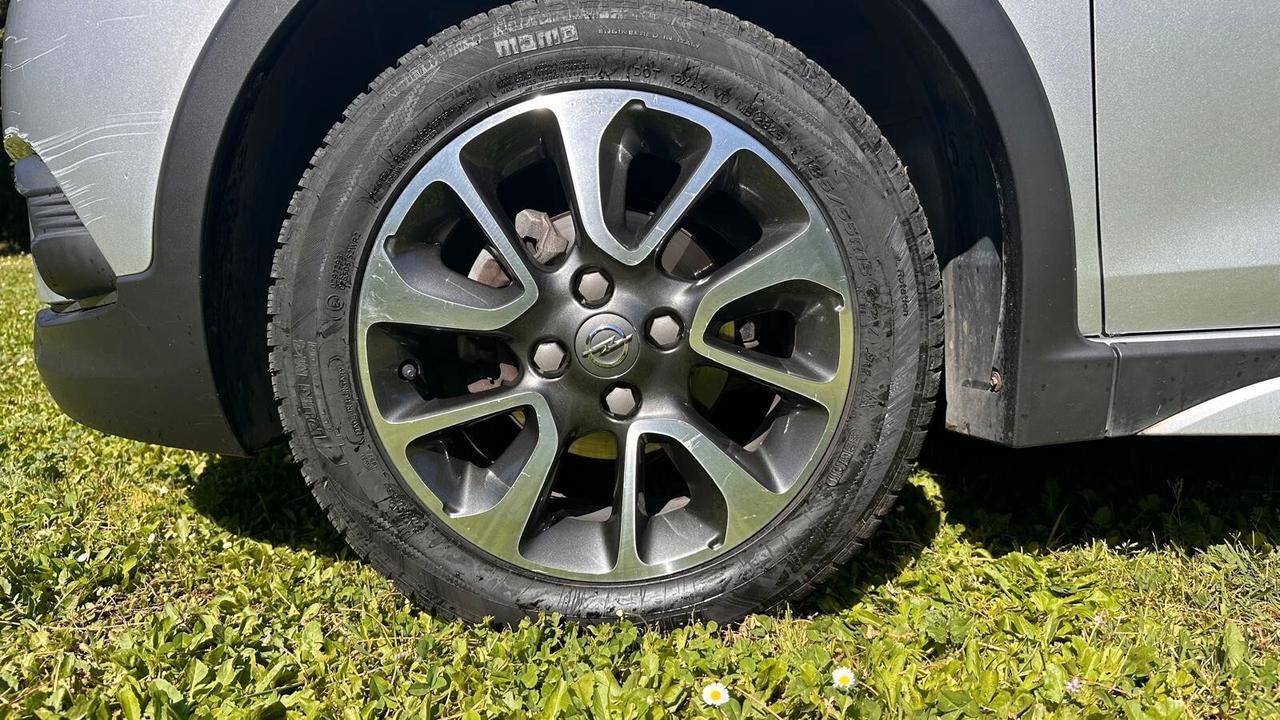 Opel Karl Rocks 1.0 73 CV 2018 GPL Neopatent LEGGI TESTO