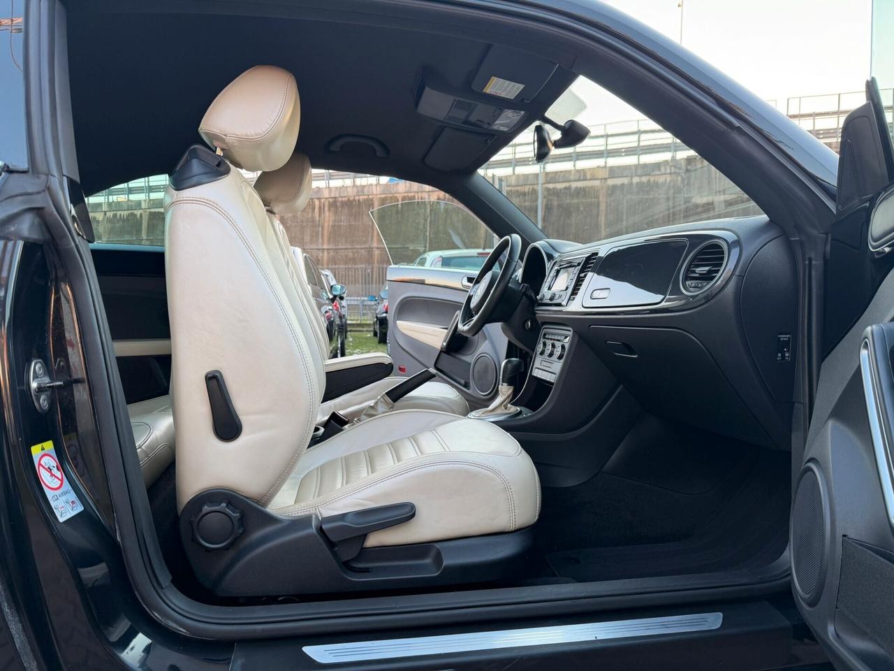 Volkswagen Maggiolino 2.0 TSI DSG Sport AUTOMATICA